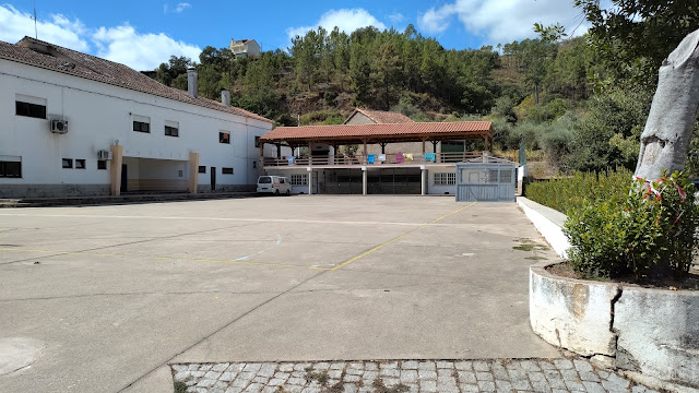 Campo de Futebol de Almaceda