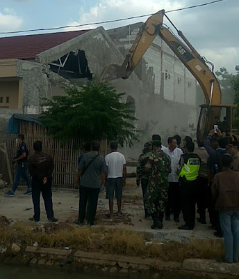 Keluarga Terusir Setelah Lahannya Dieksekusi