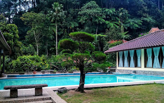villa bogor sukabumi kren luas kolam renang