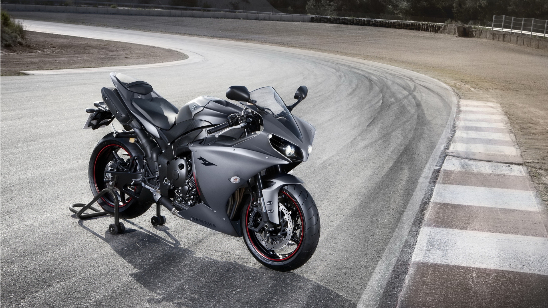 ... R1 Specs | Yamaha R1 price | Yamaha R1 for sale | Yamaha R1 wallpaper