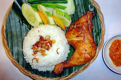 Nasi Ayam Goreng