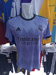 Jual Jersey Real Madrid Away 2022/2023 di toko jersey jogja sumacomp, harga murah barang berkualitas