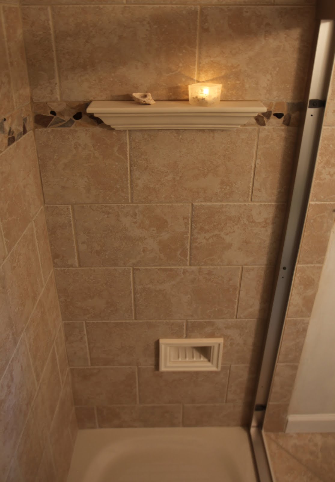 Small Bathroom Shower Tile Ideas