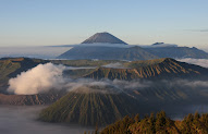 Konsep Gunung Semeru, Mewarnai Gunung