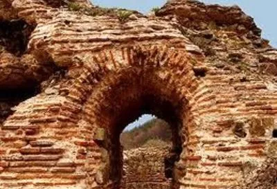 Крепость Траяновой дверь