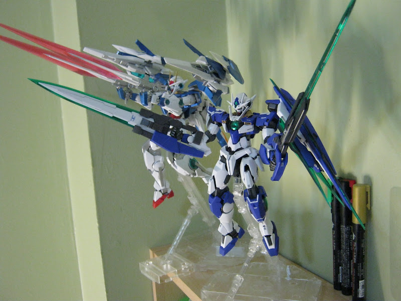 00 Raiser and 00 Qan[T] title=