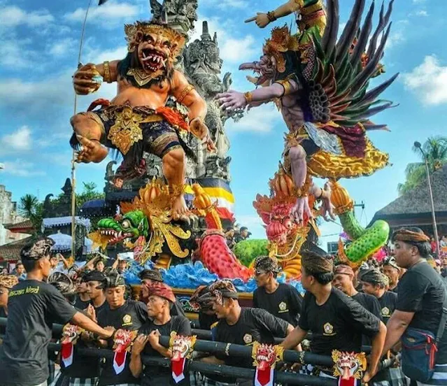 Tradisi Ogoh-Ogoh Di Bali