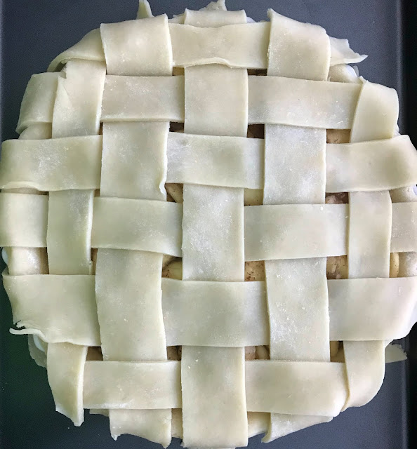 apple pie lattice design