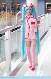 miku hatsune cosplay