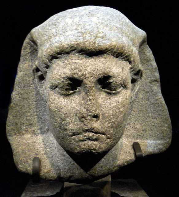 Птолемей XV. Сын египетской царицы Клеопатры