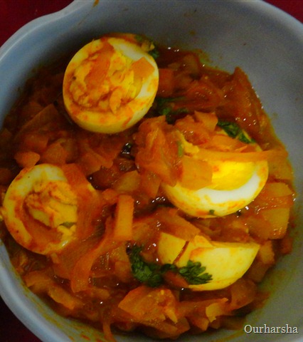 Appm and Egg curry (1)
