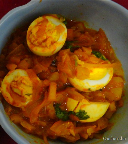 Appm and Egg curry (1)