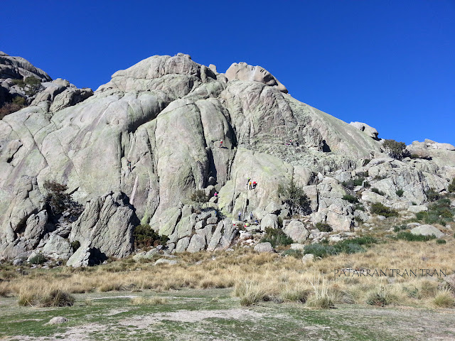 El Yelmo con niños. La Pedriza. Parque Nacional de Guadarrama.