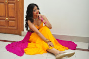 shreya vyas new glam pics-thumbnail-1