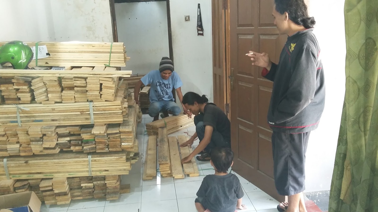 Kami Jual  Kayu Jati  Belanda Kayu Jati  Londo Bekas Peti 