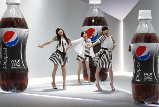 J-Pop Pepsi commercials: Perfume x Lovefool, Kumi Koda x Got to be real & Hikaru Utada x Hymne a l'amour | Random J Pop