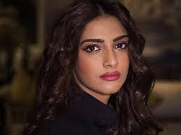latest hd 2016 Sonam Kapoor Photos images wallpapers free download 39
