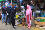  Ditengah Pandemi Covid-19, HIMAKA Jabodetabek Bagikan Paket APD ke Pedagang Pasar Senen