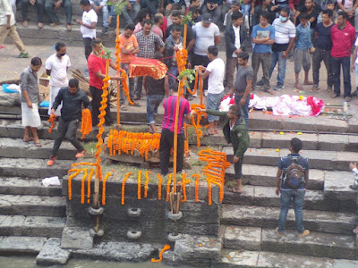 Pashupatinath cremaciones