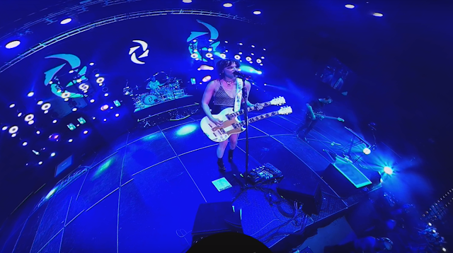 A Virtual Reality Concert With Halestorm