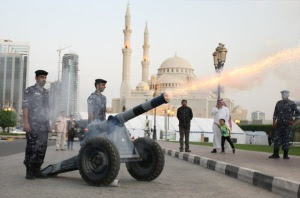 <img src="The Cannon of Iftar.jpg" alt="Ramadan The“Cannon of Iftar” Tradisi Lama Kini Dihidupkan Kembali">