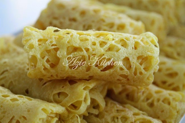 Azie Kitchen: Roti Jala Yang Kekal Lembut Sampai Ke Petang