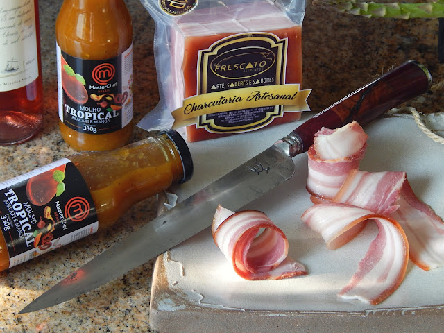 Receita de Aspargos com Bacon e Hidromel na Taça