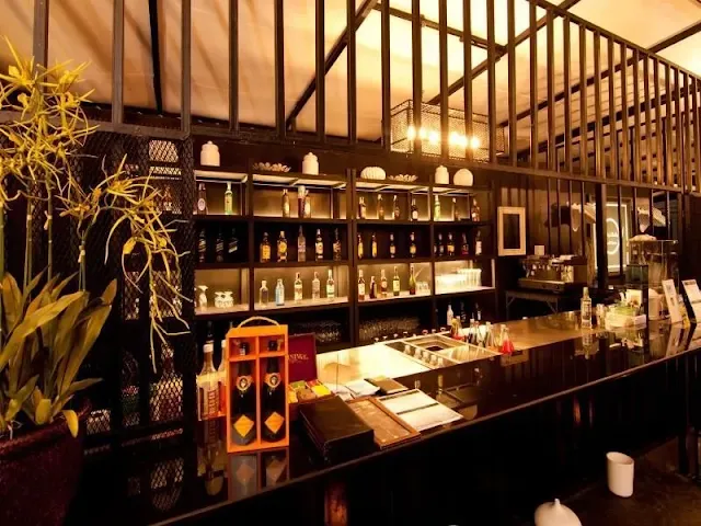 Bar counter