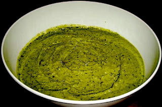 Pesto sauce in ten minutes