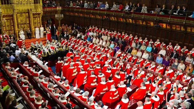 Sionistas, “culpados del Holocausto” en el Parlamento británico