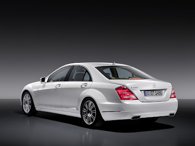 2010 Mercedes-Benz S400 Hybrid Rear