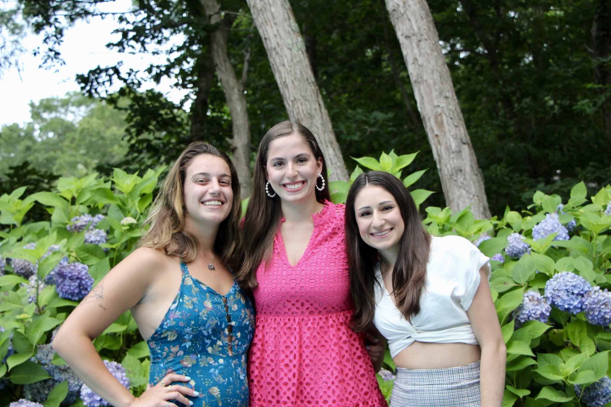 flowers, friends, long island, travel, travel guide