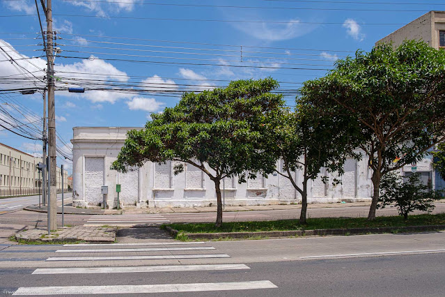 Unidade de Interesse de Preservação na Av. Mal. Floriano Peixoto, esquina com Av. Iguacu