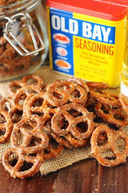 Cajun Pretzels ~ mini pretzel twists seasoned with Old Bay, Ranch seasoning, and cayenne pepper.  They're addictively delicious!  www.thekitchenismyplayground.com