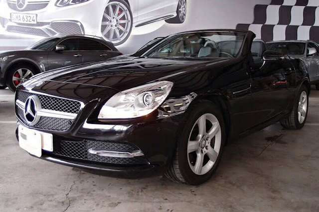 2013年 Benz SLK200 硬頂敞篷 黑色 