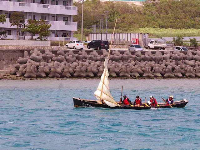 lowering the sabani sail