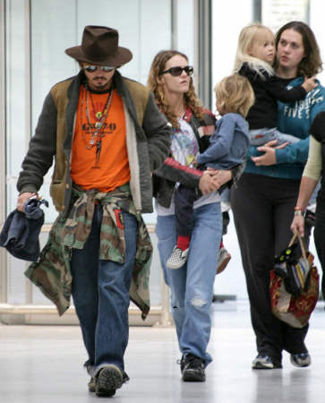 vanessa paradis and johnny depp children. vanessa paradis and johnny