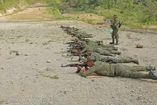AKM, AK-47, Kalashnikov, Philippine Army, First Field Artillery Batallion