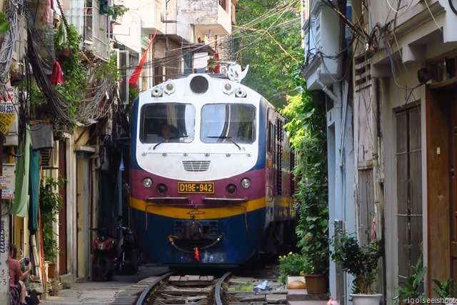 Hanoi Train Street