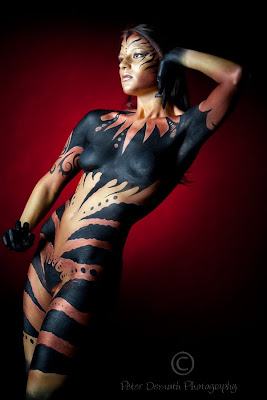 Perfect-woman-airbrush-body-painting