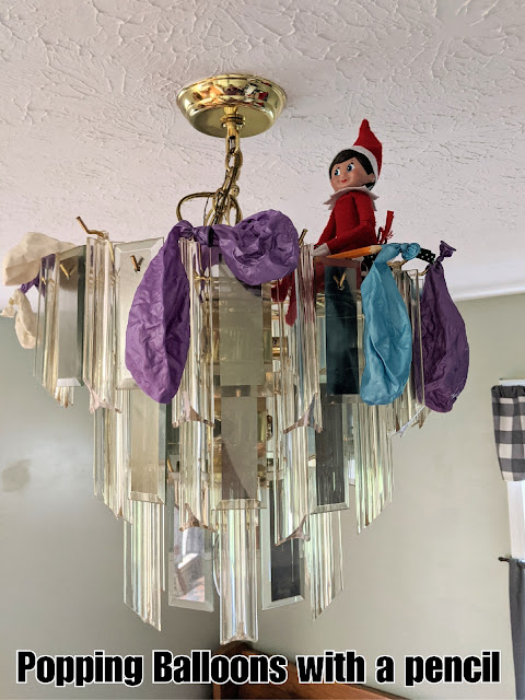 Elf on the Shelf, Elf on the Shelf ideas, easy Elf on the Shelf ideas, Christmas elf, fun Elf on the Shelf ideas,  Elf on Shelf balloons, Elf on the Shelf popping balloons, Elf on the Shelf birthday, Elf on the Shelf decorations