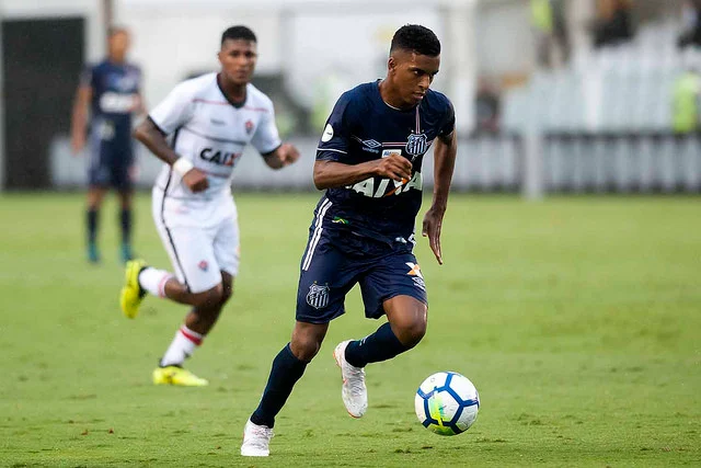 Com show de Rodrygo, Santos goleia o Vitória na Vila - Notícias, Esporte, Futebol, Portal SPY