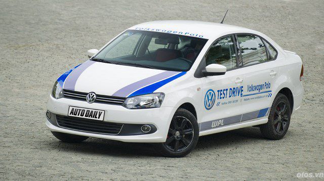 Soi chi tiết xe Volkswagen Polo