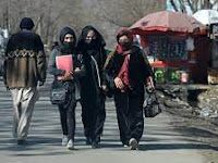 Taliban ban women from visiting popular national park.