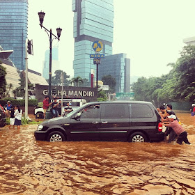 Foto Banjir Jakarta Via Instagram