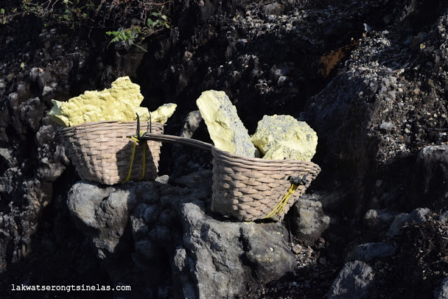 GUIDE TO THE ELECTRIC BLUE FLAMES OF KAWAH IJEN