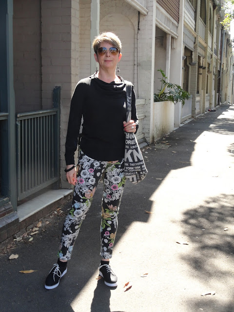 floral prints pants