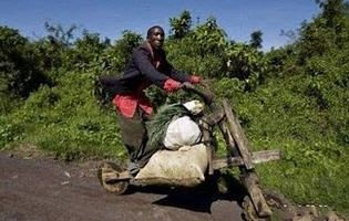 http://www.jadigitu.com/2012/11/uniknya-motor-buatan-orang-afrika.html