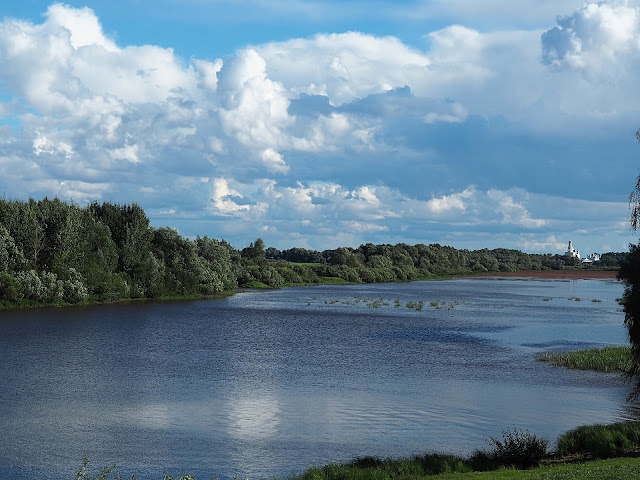 Великий Новгород – река Волхов