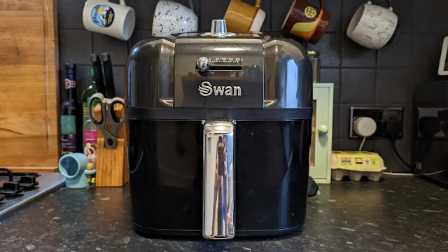 7. Swan Retro Air Fryer